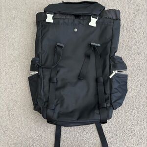 Lululemon Wunderlust Backpack 25L in Black
